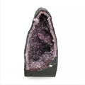 Amethyst-Kathedrale „Unikat Nr. 0268“ – Elegante Obelisk-Geode mit seltener Kristallwoge (24,64 kg)