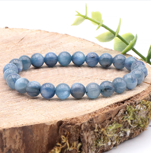 Blauer Cyanit Kugelarmband „Ocean Silk“ – AA+-Premiumklasse (8mm)