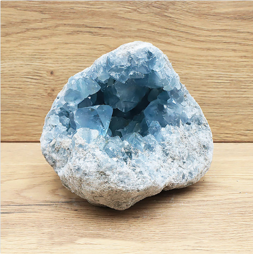 Celestin-Geode „Celestial Dome“ – Tiefes Kristall-Zentrum in AA-Spitzenqualität (2,186 kg)
