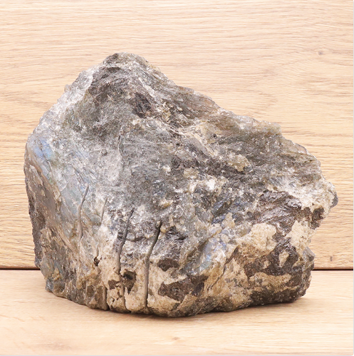 Labradorit Monolith „Deep Ocean Horizon“ – Schauseite poliert (2,13 kg / AA)