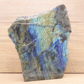 Labradorit XXL-Monolith „Emerald Aurora“ – Schauseite poliert (3,32 kg / AA)