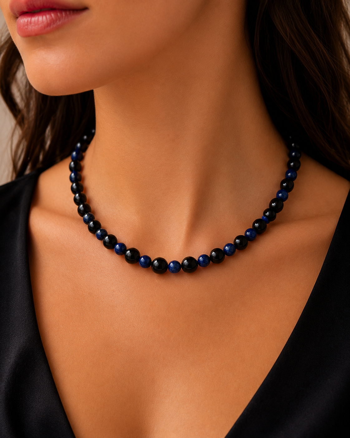 Schungit & Lapislazuli Royal-Collier – Tiefenblaues Mysterium