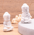 Weißer Howlith Buddha-Duo „Serene Mind“ – Handgeschnitzte Meditations-Wächter (50 mm)
