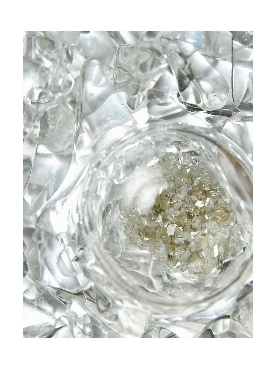 Edelstein-Trinkflasche ViA „DIAMONDS“ – Höchste Reinheit & Göttlicher Glanz